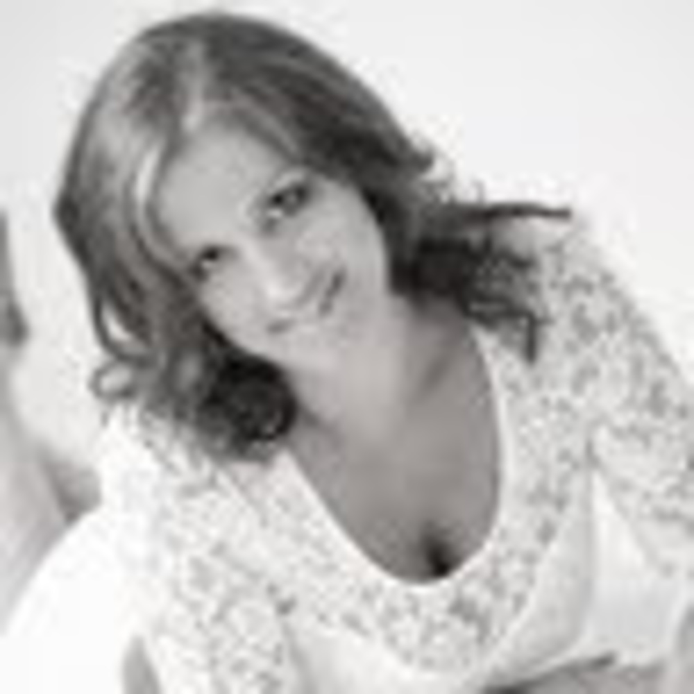 Meet your Posher, Elena